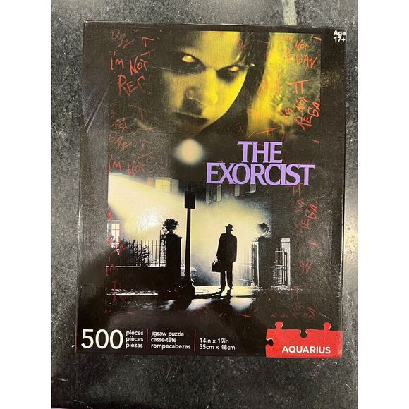 EXORCIST 500 PEICE PUZZLE HORROR CULT CLASSIC Halloween 80s Jigsaw Aquarius Vhs - Picture 1 of 4